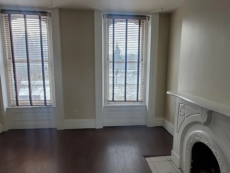 514 W North Ave — Photo 11