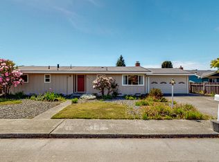 2070 Stevens Way, McKinleyville, CA 95519