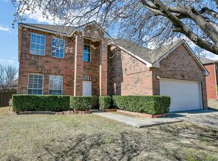 1716 Mystic Hollow Dr, Lewisville, TX 75067