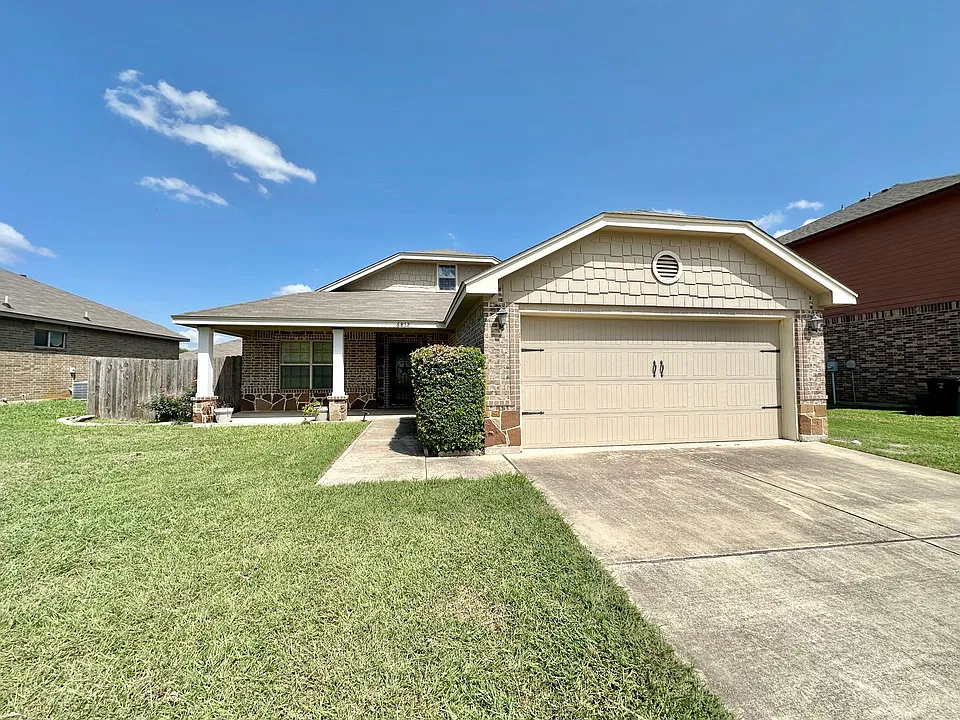 6812 Deorsam Loop