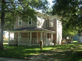 806 Lincoln St, Blue Rapids, KS 66411