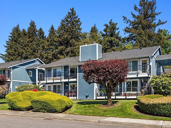 5th image of 3100 125th Avenue SE #14