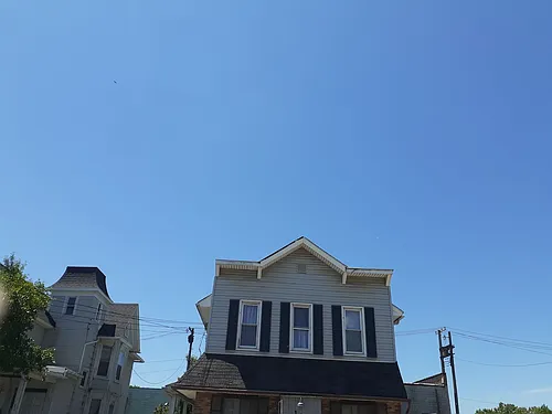 142 Oliver St Photo 1