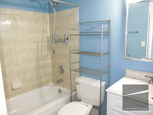 Rented by Highline Residential | media 14