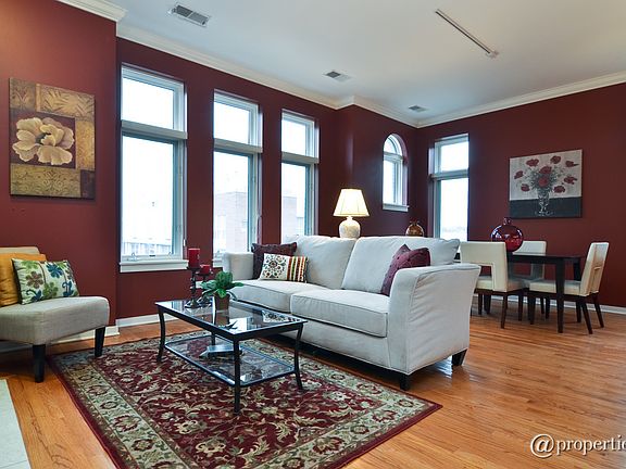 Living Room/Dining Room