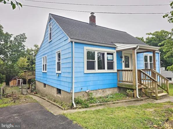1605 Evergreen Dr, Baltimore, MD 21222