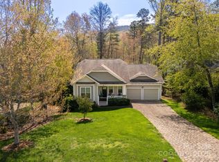 314 Fennel Dun Cir, Biltmore Lake, NC 28715