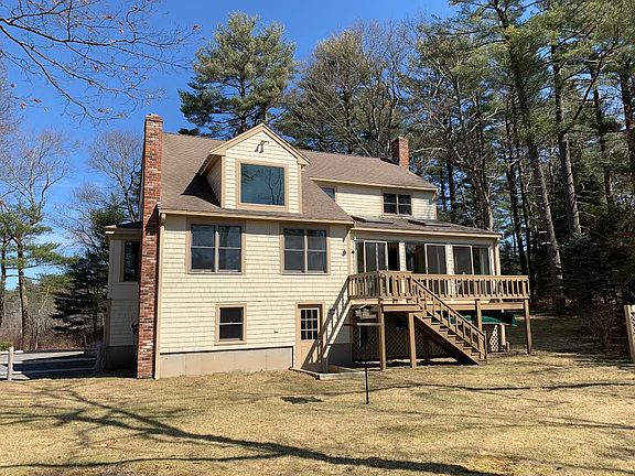 2nd image of 634 Chandler St