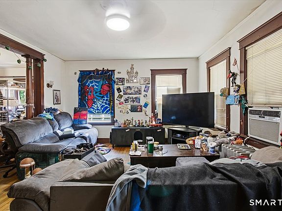 3rd image of 355 Hope Street