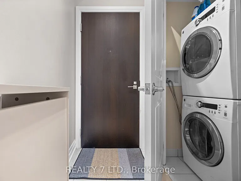 1070 Sheppard Ave W #323 — Photo 19
