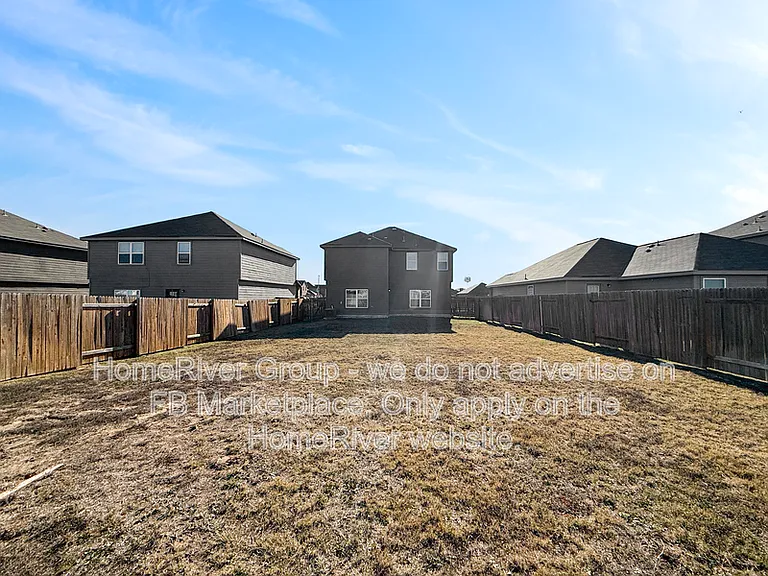 18748 Speculator Ln — Photo 15