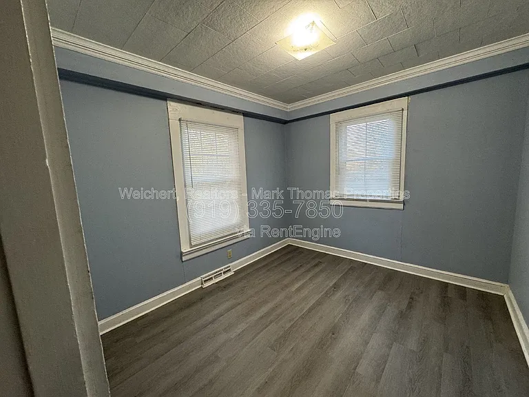 2501 Pickett Rd — Photo 5