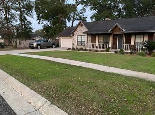 9660 Hummingbird Blvd, Pensacola, FL 32514