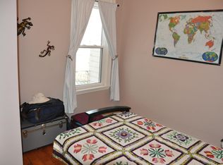 18 Iffley Rd FLOOR 3, Jamaica Plain, MA 02130