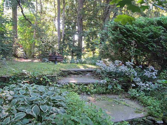 2nd image of 38 Cunningham Ave