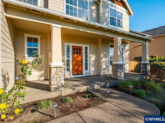 3rd image of 2389 Scenic Dr NW