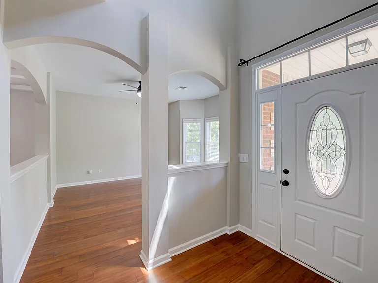 129 Herrick Ct — Photo 6