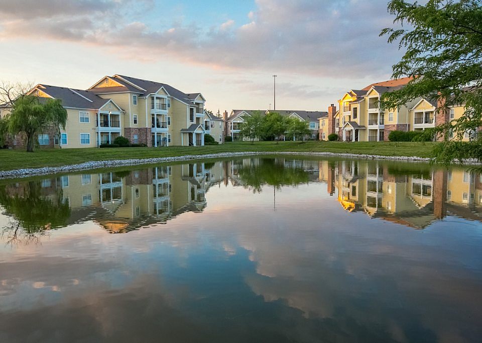 Center Point Apartments - 6710 Hollow Run Dr W Indianapolis IN | Zillow