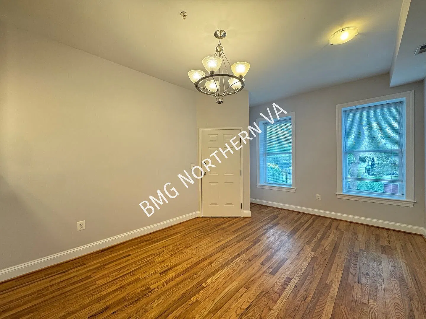 Charming 2BR/2BA Condo in Columbia Heights — Photo 3