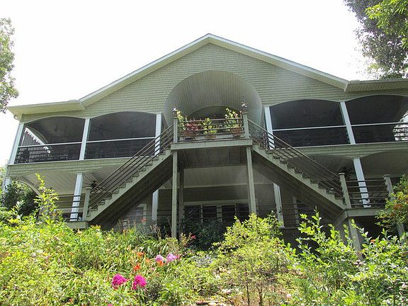 3rd image of 1595 Lillians Point Ct #0