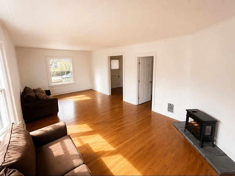 226 Breckenridge St #1 — Photo 4