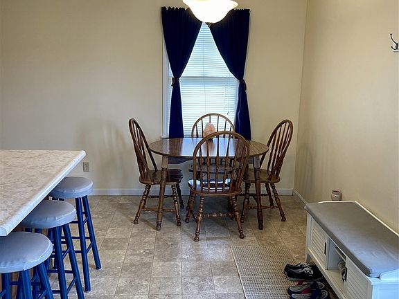 3rd image of 310 Chambliss Dr