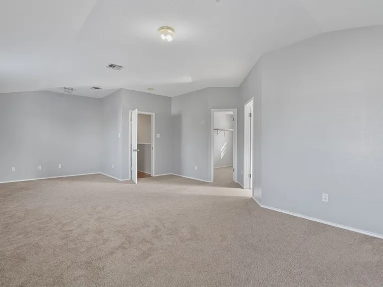 120 Brazos Ln — Photo 15