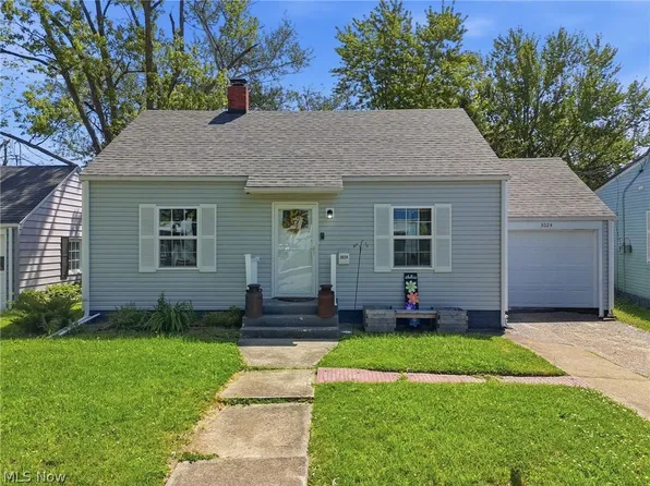 3024 Latimer Ave, Ashtabula, OH 44004
