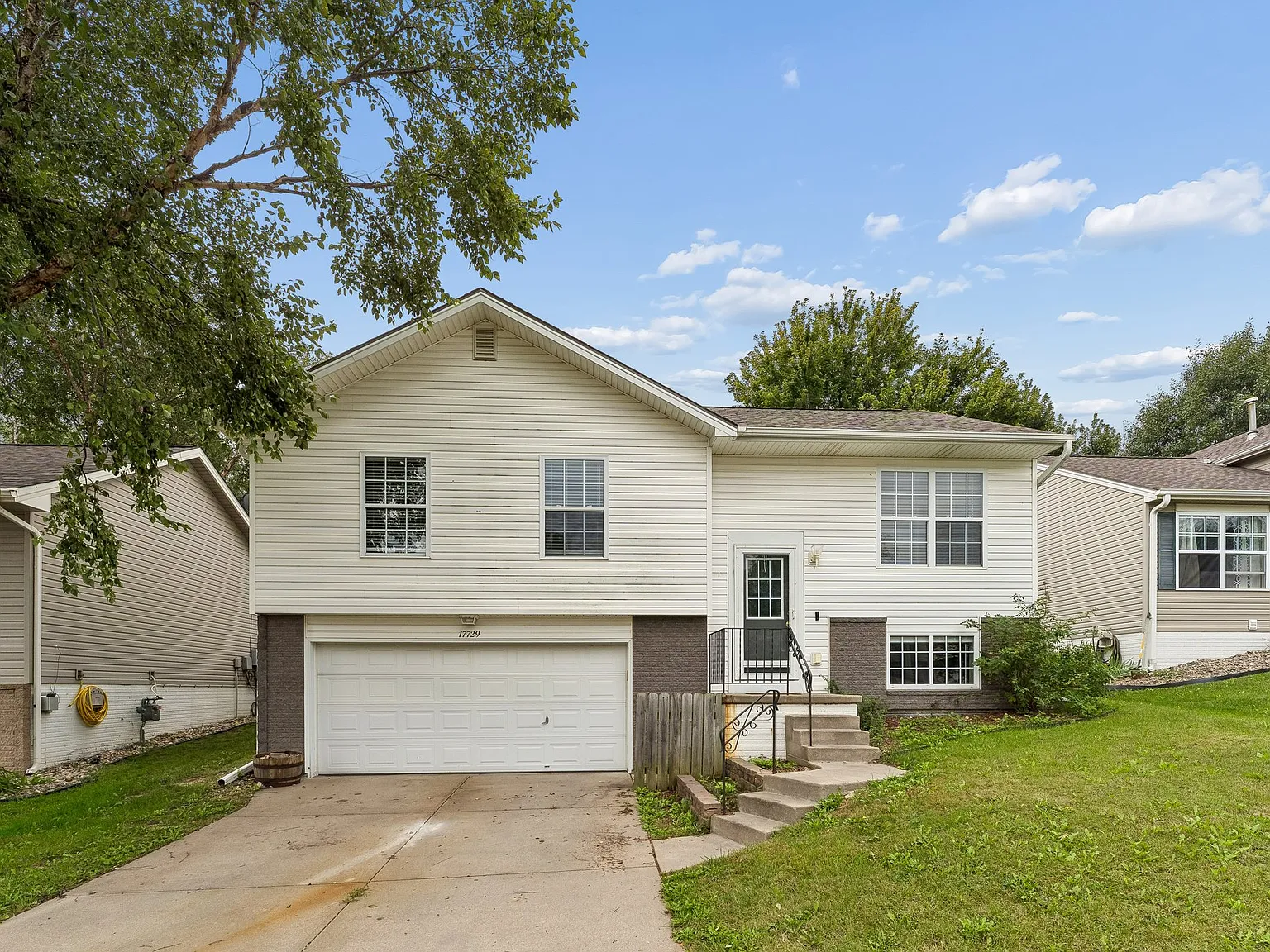 3 bed, 1500 sqft, $2,000 — Photo 1