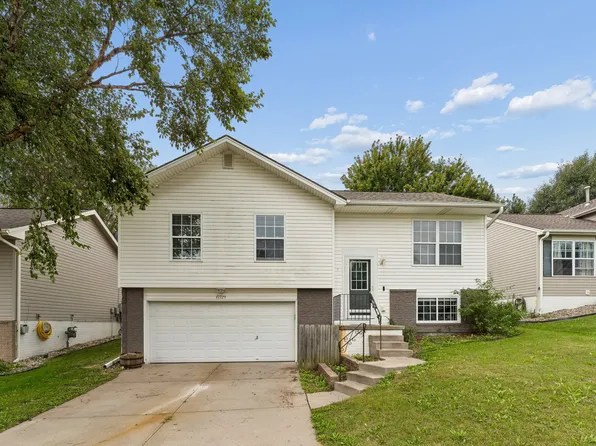 17729 Edna St, Omaha, NE 68136