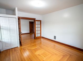 22 Middle St #2, Ansonia, CT 06401