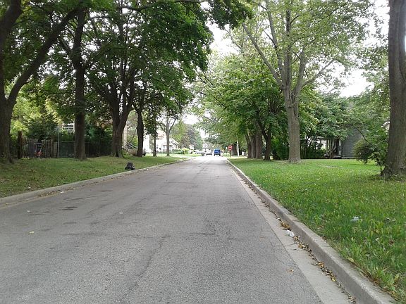 4th image of 1630 Lincoln St