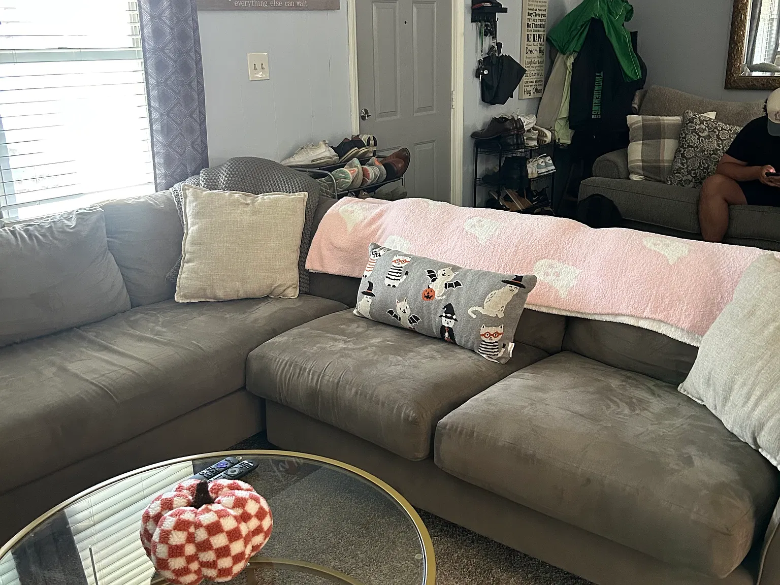 4 bed, 1479 sqft, $1,350 — Photo 3