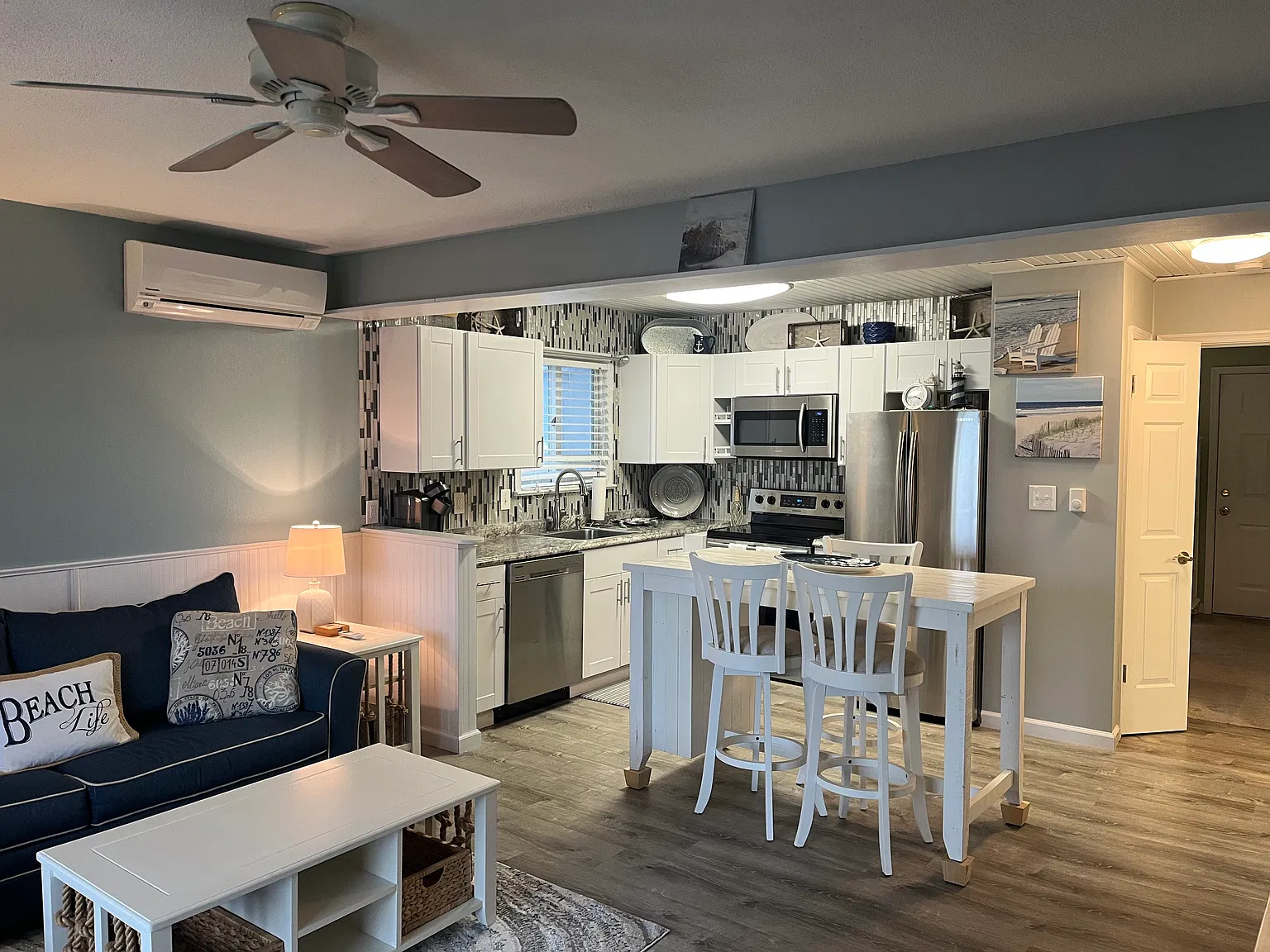 1 bed, 800 sqft, $1,800 — Photo 2