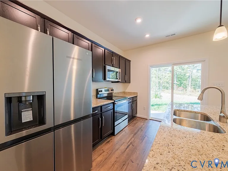 18372 Palisades Ct — Photo 15