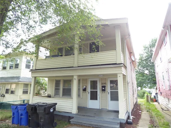 3043-3045 W 106th St, Cleveland, OH 44111