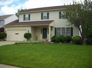 9761 Wainwright Ter, Olmsted Falls, OH 44138