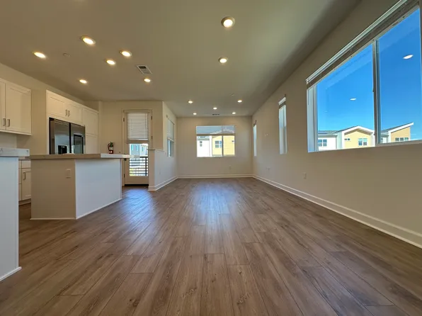 846 Kili St Unit 2, Chula Vista, CA 91911