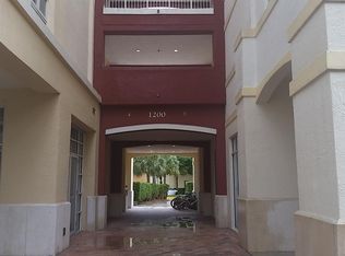 1200 Town Ctr #320, Jupiter, FL 33458