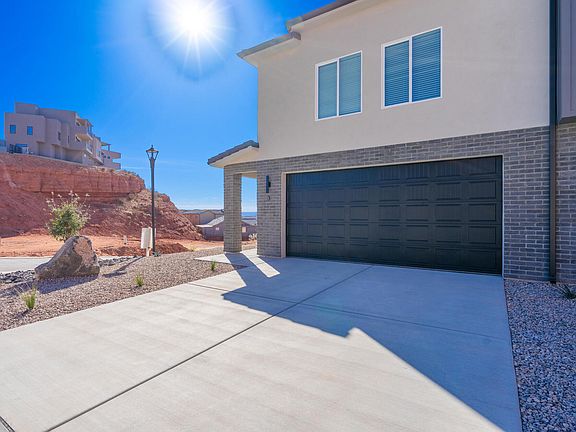 3rd image of 835 N Twin Lakes Dr #3