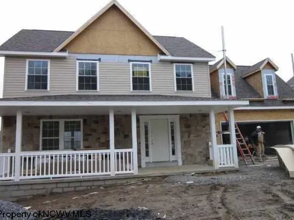 213 Piave Ln, Morgantown, WV 26508