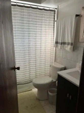 2051 Narcissus Ave #3W — Photo 4
