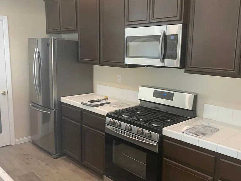 9219 Canyon View Ave — Photo 4