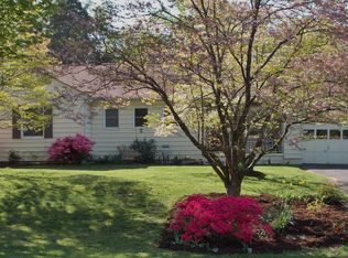 3804 NE Essary Dr, Knoxville, TN 37918
