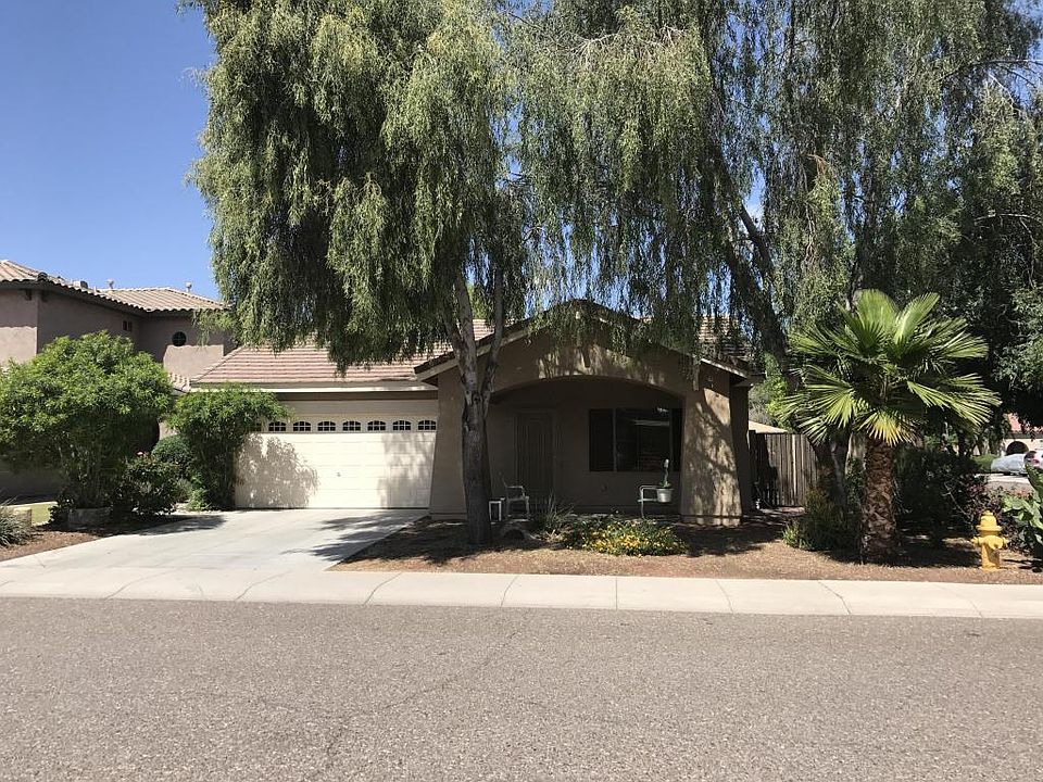 1st image of 15910 W Banff Ln