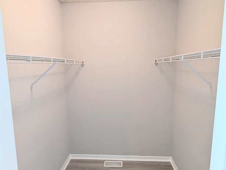 3003 Glenloch Cir — Photo 11