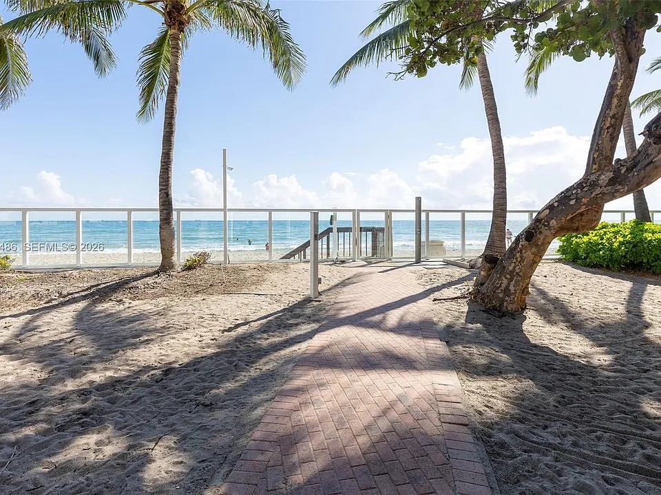 3001 S Ocean Dr #227