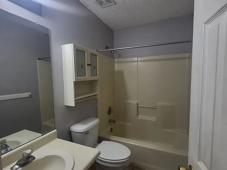 710 Macey St — Photo 7
