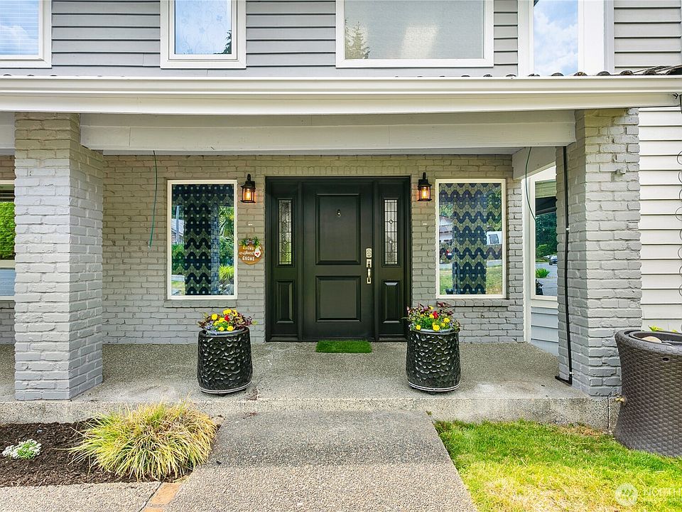 1st image of 3304 21st Street SE