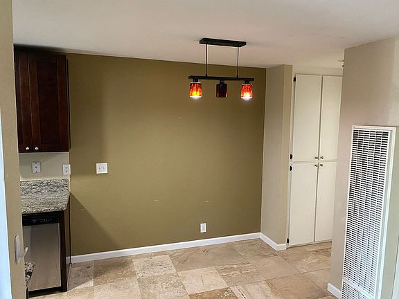 3rd image of 222 S Lincoln Ave APT 9